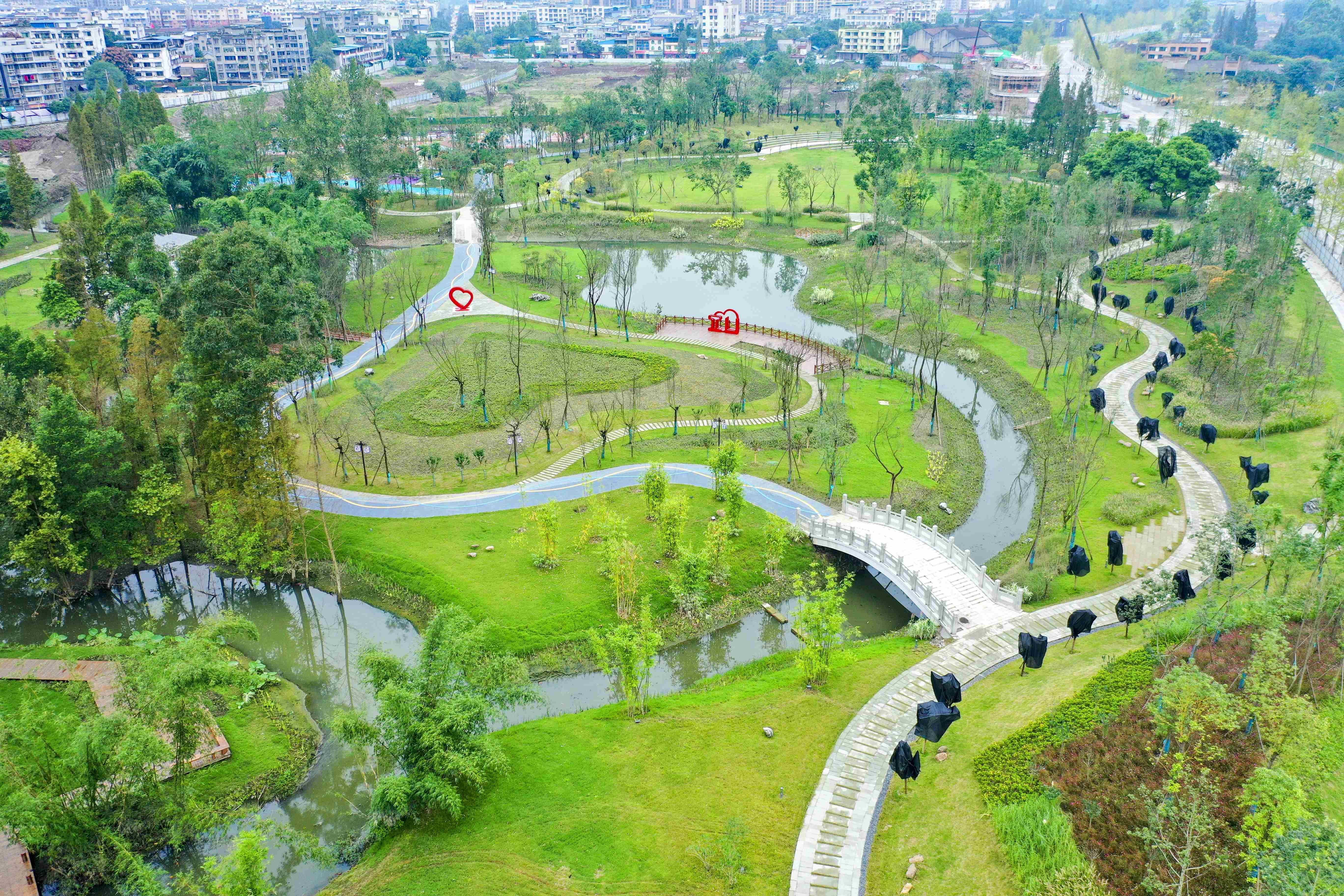 青神唤鱼公园西区——合悦湖。