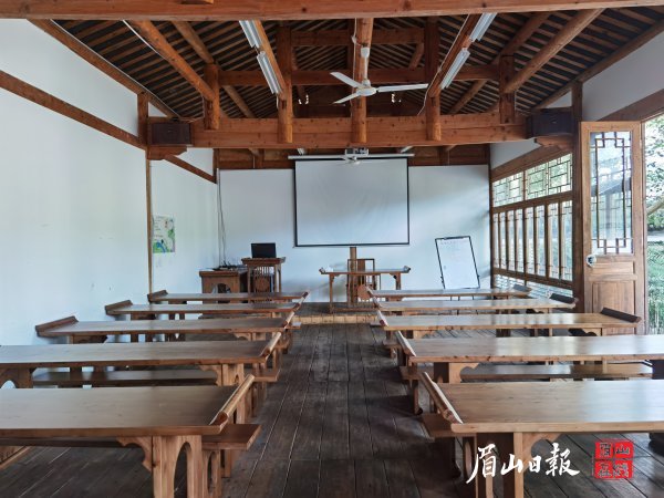 仙阁书院内的霖雨讲堂。