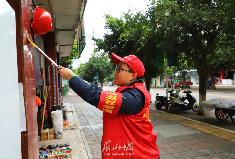志愿者开展志愿服务活动。.jpg 志愿者开展志愿服务活动。.jpg