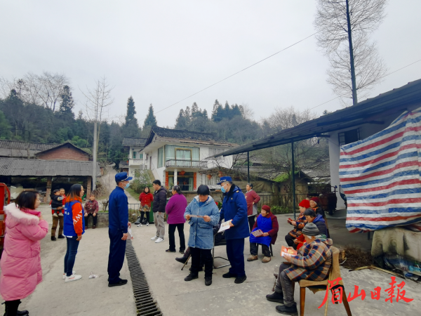 开展森林防灭火宣传 开展森林防灭火宣传