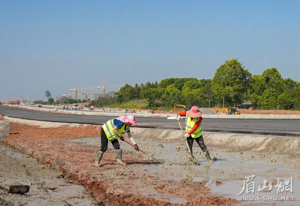 W020220424328428464346_600.jpg W020220424328428464346_600.jpg