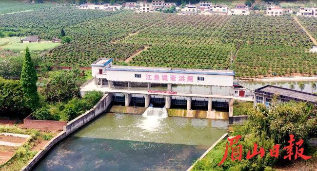 济堰江鱼堤泄洪闸。 济堰江鱼堤泄洪闸。