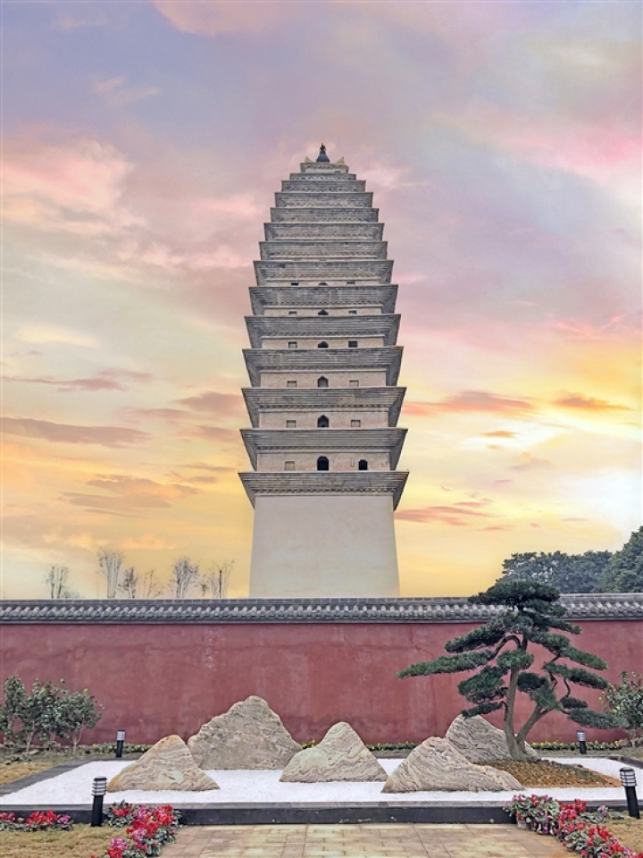 全国重点文物丹棱白塔已经静静矗立千年。