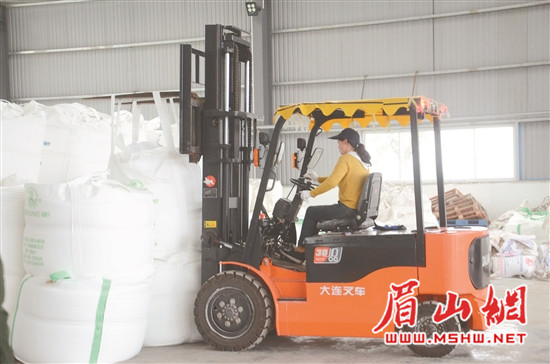 res01_attpic_brief_副本.jpg res01_attpic_brief_副本.jpg